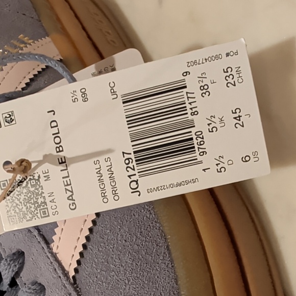 NEW Adidas Gazelle Bolds - Picture 6 of 8